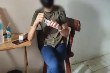 Ngentot Dengan Pembeli Demi Melariskan Produknya Gacor