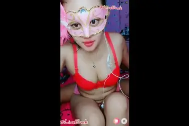 Show Spesial Cewek Hot Dihajar Sampai Squirt Nyembur